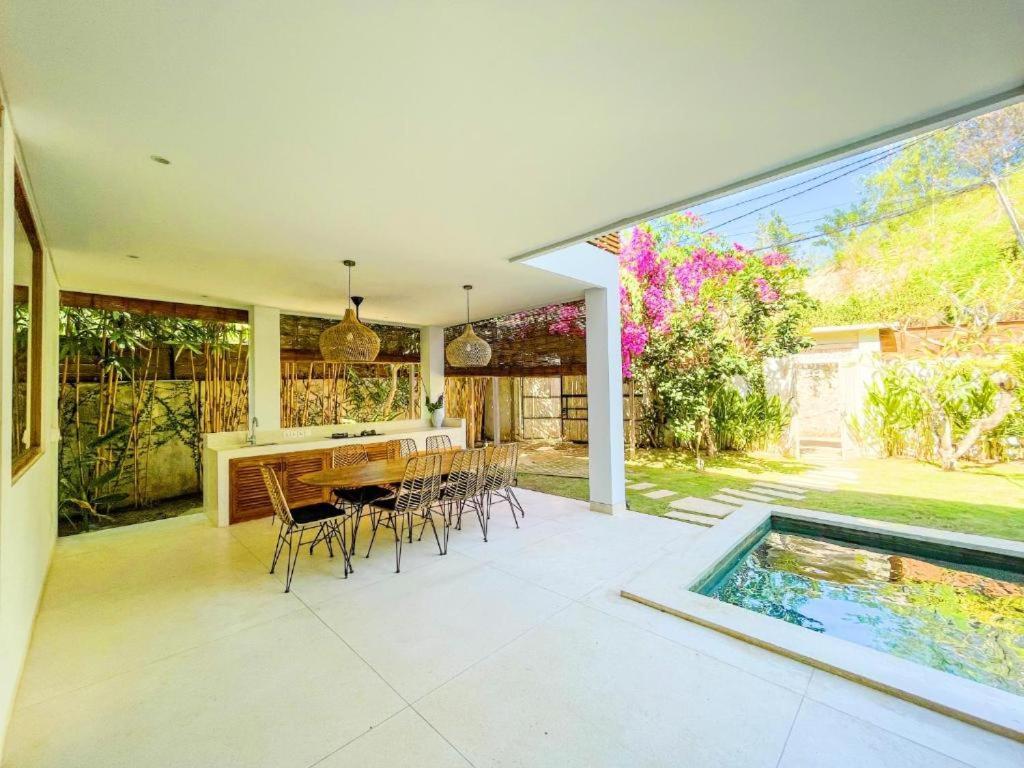 Marlaca Villas Lombok Kuta  Экстерьер фото